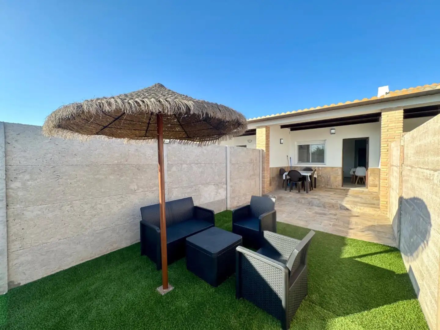 Wohnung zur Miete in Camino de Setefilla, 3, El Palmar Terrasse von Wohnung zur Miete in Vejer de la Frontera mit Klimaanlage, Heizung und Privatgarten