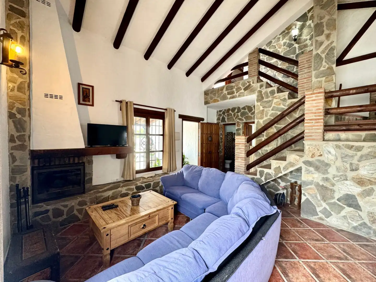 Wohnung zur Miete in Pago Zahora, 291, Zahora Wohnzimmer von Wohnung zur Miete in Barbate mit Klimaanlage, Heizung und Privatgarten