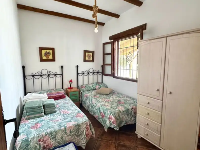 Wohnung zur Miete in Pago Zahora, 291, Zahora Schlafzimmer von Wohnung zur Miete in Barbate mit Klimaanlage, Heizung und Privatgarten