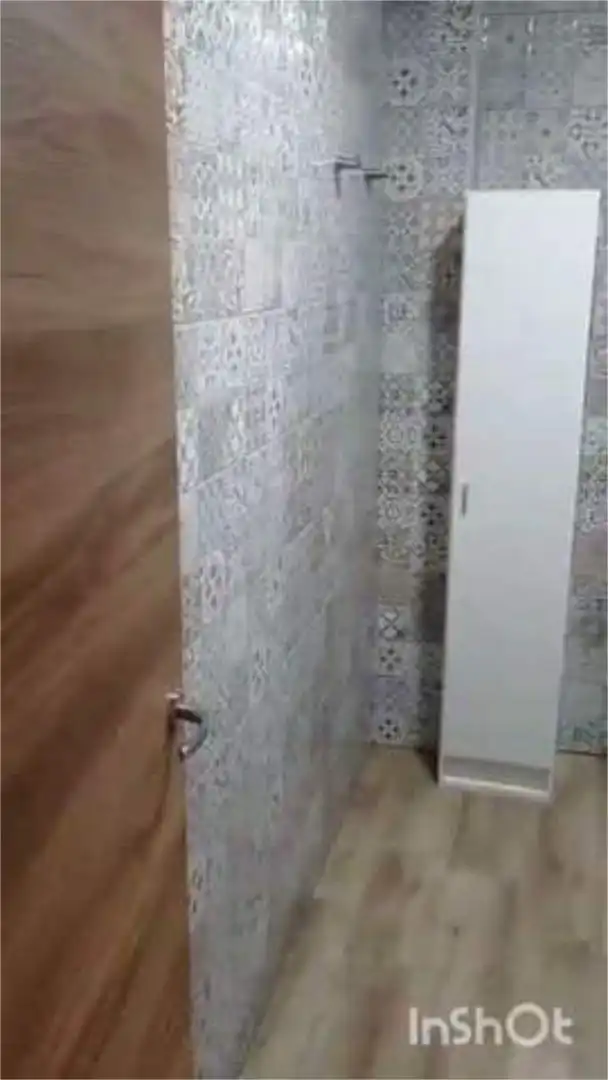 Bathroom of Flat for rent in Osuna  with Terrace