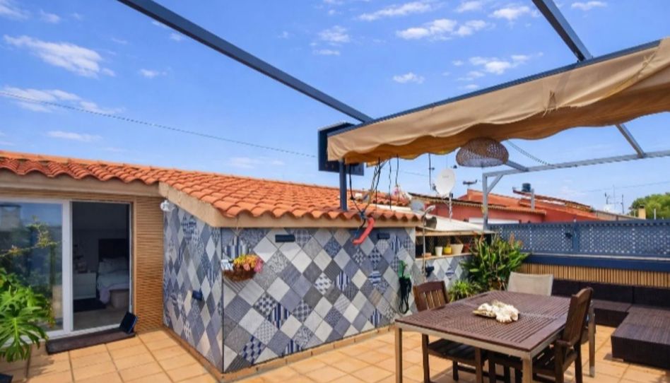 Dúplex en venta en Carrer del Rasot, 33, La Collada - Sis Camins, Vilanova i la Geltrú - imagen 1 Foto 1 de Dúplex en venta en Carrer del Rasot, 33, La Collada - Sis Camins, Vilanova i la Geltrú