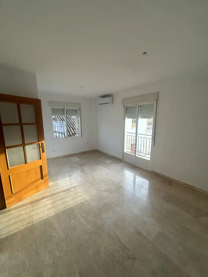 Habitación de Piso de alquiler en Padul con Aire acondicionado, Terraza y Balcón