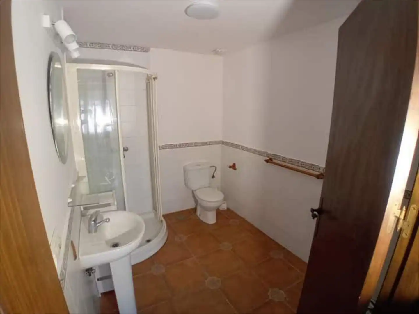Apartments for rent in Jimena de la Frontera Bathroom of Apartments for rent in Jimena de la Frontera with Furnished