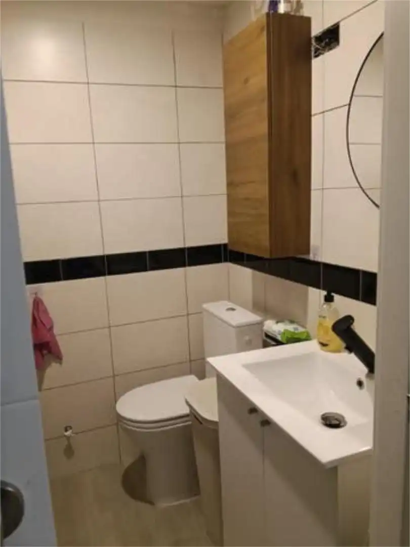 Bathroom of Flat for rent in Avilés  with Terrace, Storage room and Pets allowed