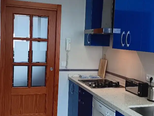 Pis de lloguer a Avenida Campo del Sur, 32, La Caleta - La Viña Cuina de Pis de lloguer en Cádiz amb Terrassa i Moblat