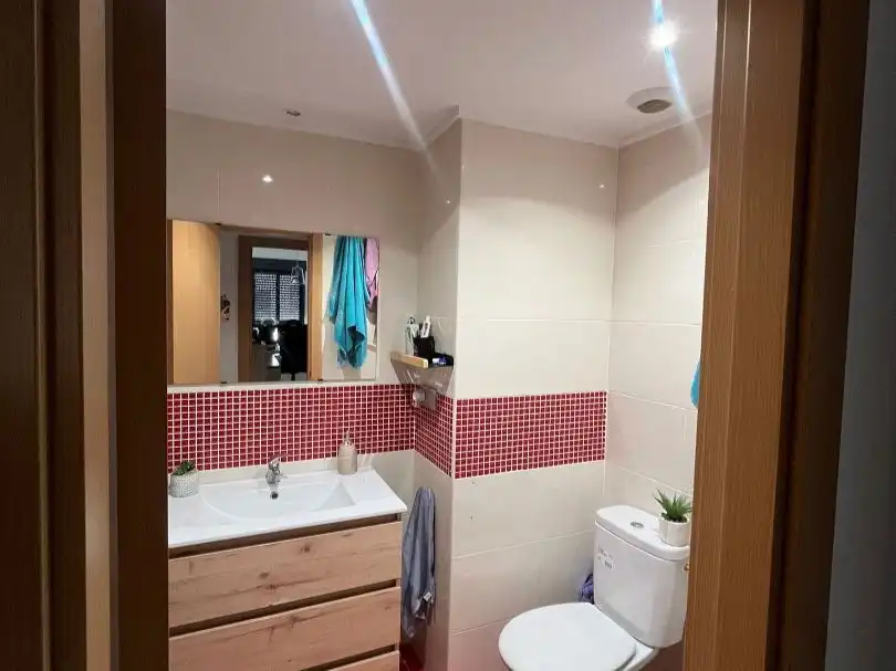 Wohnung zur Miete in Alaquàs Club Esportiu, 6, Alaquàs Badezimmer von Wohnung zur Miete in Alaquàs mit Klimaanlage, Abstellraum und Gemeinschaftsparkplatz