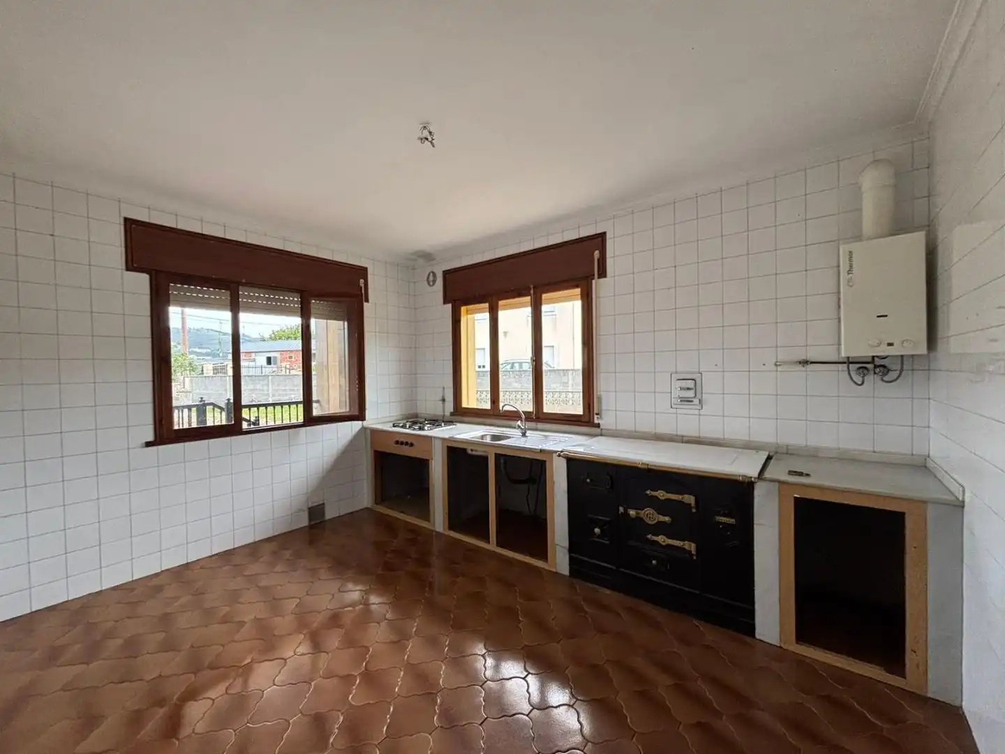 Piso en venta en Parque Vilaestrofe, 33, Cervo Cocina de Piso en venta en Cervo