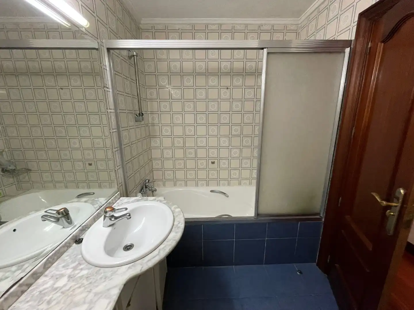 Wohnung zum Verkauf in Paskual Abaroa Etorbidea, 7, Lekeitio Badezimmer von Wohnung zum Verkauf in Lekeitio mit Heizung, Parkett und Terrasse