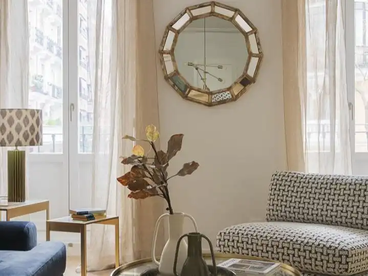 Piso en venta en Calle de Galileo, 9, Arapiles Sala de estar de Piso en venta en Madrid con Aire acondicionado, Calefacción y Parquet
