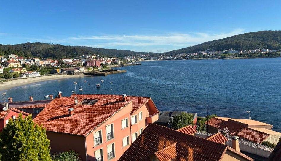 Piso en venta en Rúa Ramón Caamaño, 21, Corcubión, A Coruña - imagen 1 Foto 1 de Piso en venta en Rúa Ramón Caamaño, 21, Corcubión, A Coruña
