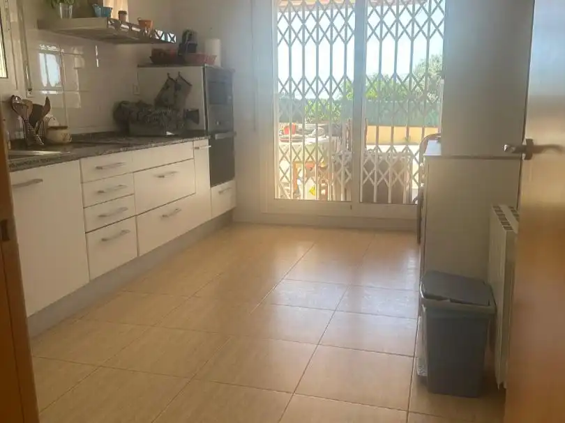 Houses for sale in Avinguda Valldemar, 1, Castellet i la Gornal Kitchen of Houses for sale in Castellet i la Gornal with Terrace, Swimming Pool and Balcony