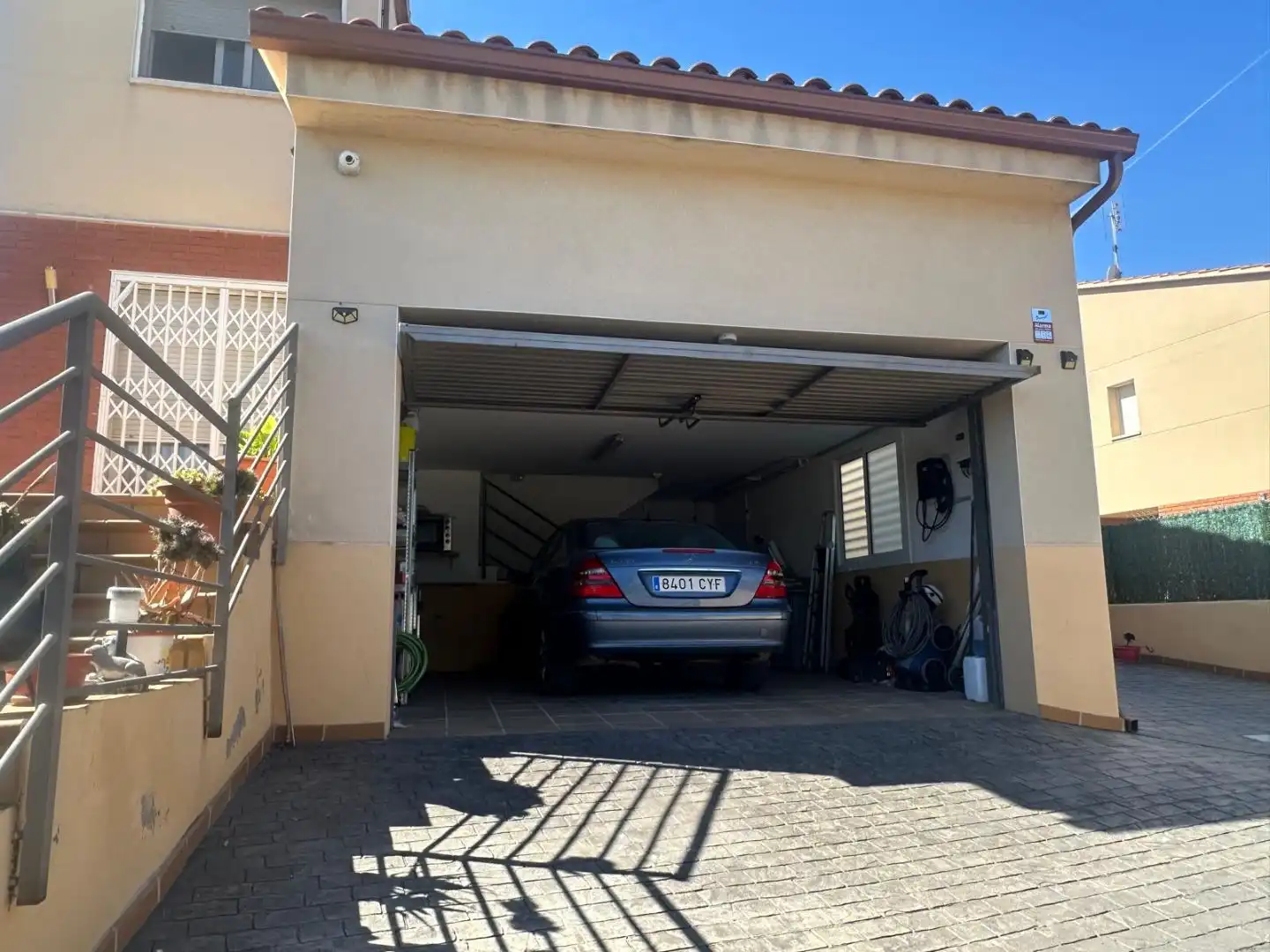 Houses for sale in Avinguda Valldemar, 1, Castellet i la Gornal Parking of Houses for sale in Castellet i la Gornal with Terrace, Swimming Pool and Balcony