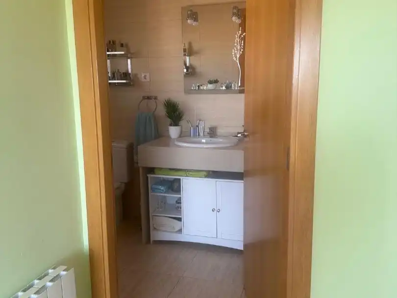 Houses for sale in Avinguda Valldemar, 1, Castellet i la Gornal Bathroom of Houses for sale in Castellet i la Gornal with Terrace, Swimming Pool and Balcony