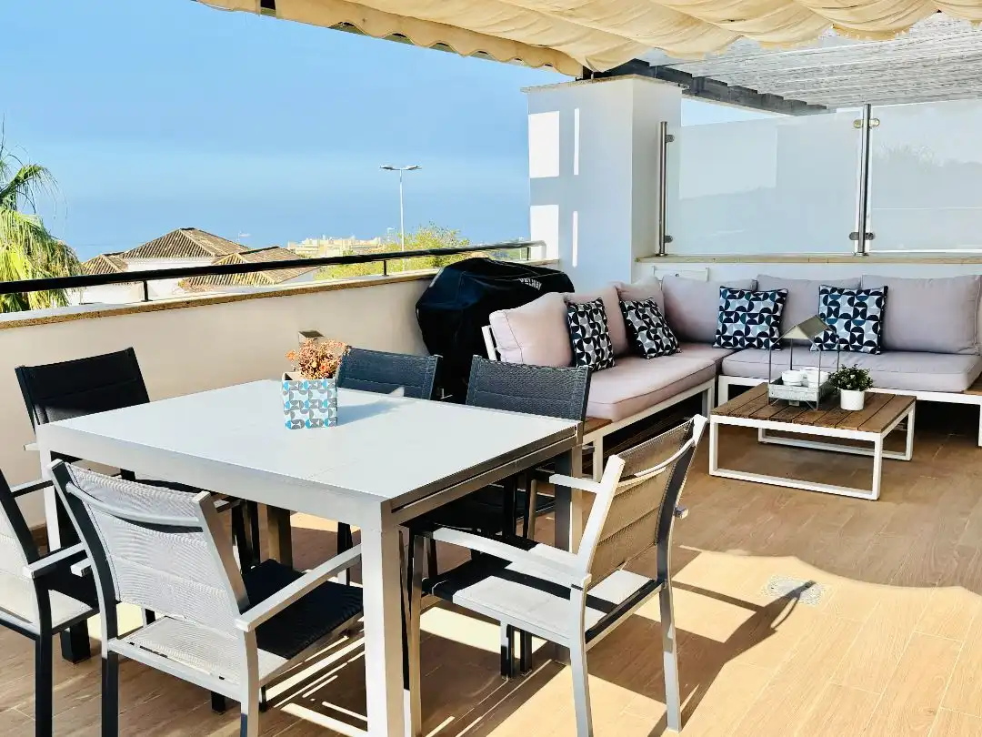 Maisonette zum Verkauf in Calle Sand, 10, Santa Clara Terrasse von Maisonette zum Verkauf in Marbella mit Klimaanlage, Heizung und Terrasse