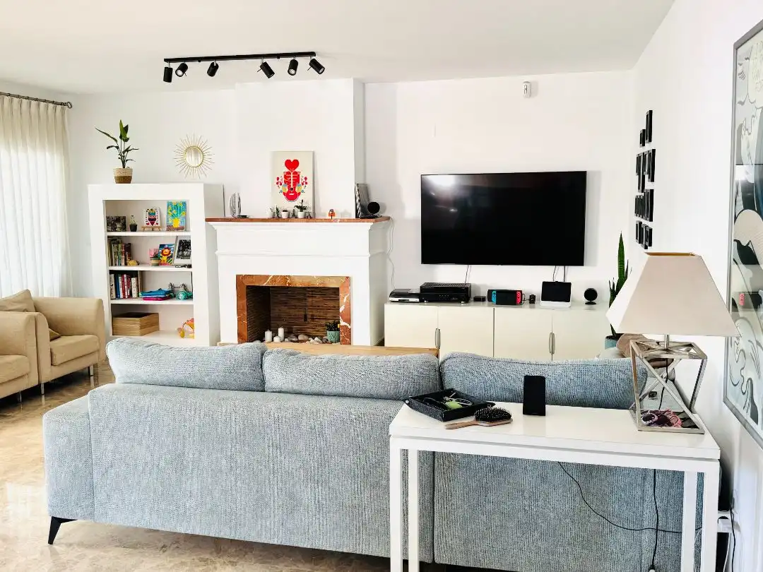 Maisonette zum Verkauf in Calle Sand, 10, Santa Clara Wohnzimmer von Maisonette zum Verkauf in Marbella mit Klimaanlage, Heizung und Terrasse