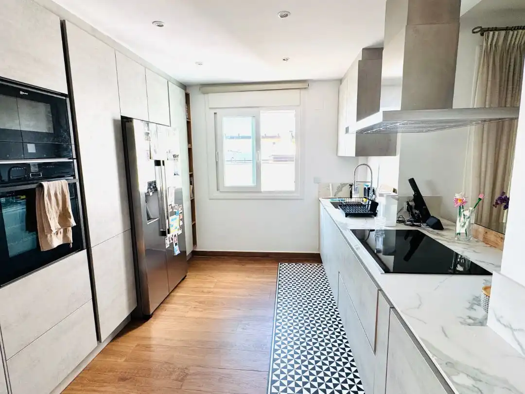 Maisonette zum Verkauf in Calle Sand, 10, Santa Clara Küche von Maisonette zum Verkauf in Marbella mit Klimaanlage, Heizung und Terrasse