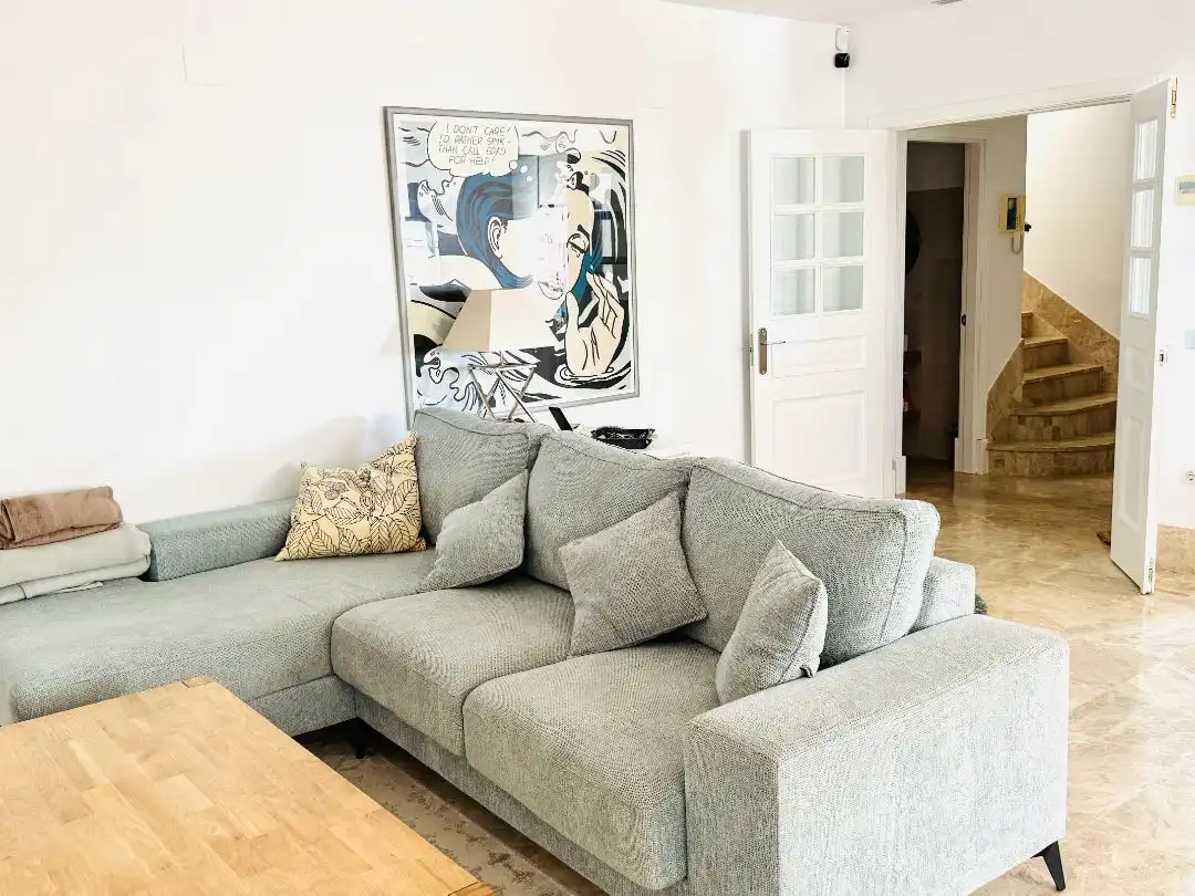 Maisonette zum Verkauf in Calle Sand, 10, Santa Clara Wohnzimmer von Maisonette zum Verkauf in Marbella mit Klimaanlage, Heizung und Terrasse