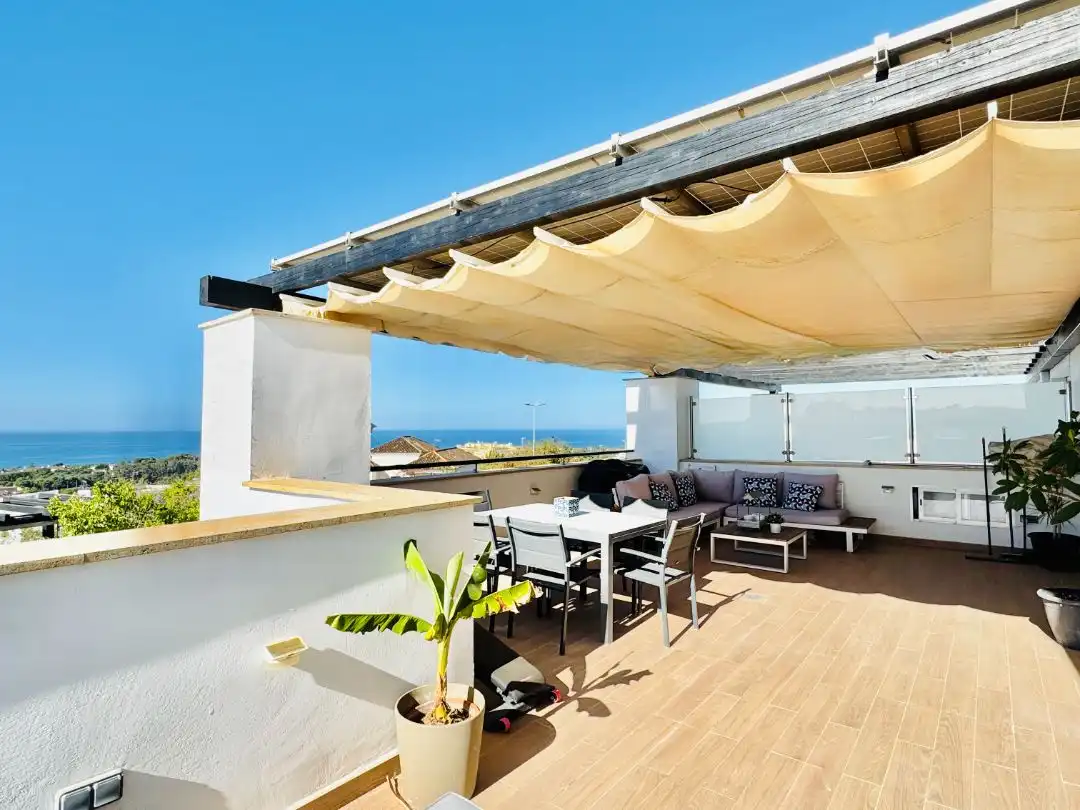 Dúplex en venda a Calle Sand, 10, Santa Clara Terrassa de Dúplex en venda en Marbella amb Aire condicionat, Calefacció i Terrassa