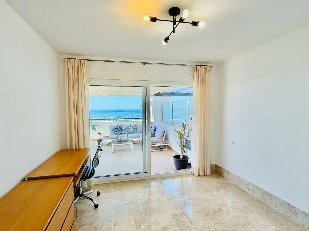 Dúplex en venda a Calle Sand, 10, Santa Clara Dúplex en venda en Marbella amb Aire condicionat, Calefacció i Terrassa
