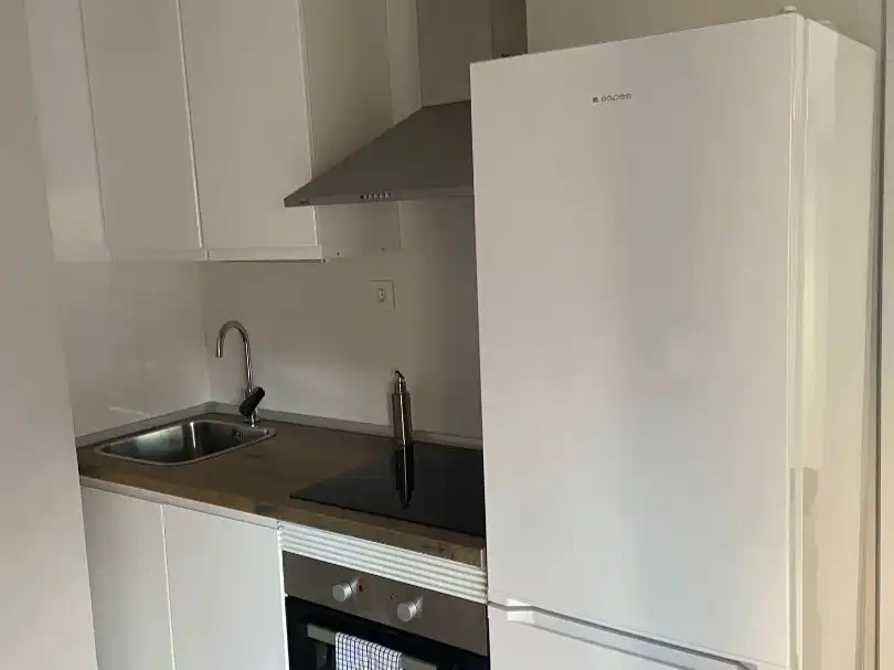 Piso de alquiler en Calle Pareja Serrada, Casco Histórico Cocina de Piso de alquiler en Guadalajara con Aire acondicionado, Terraza y Amueblado