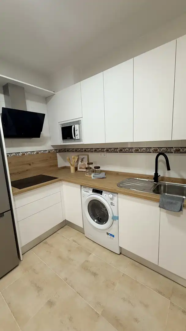 Planta baixa en venda a Calle Arco, 40, Huércal-Overa Cuina de Planta baixa en venda en Huércal-Overa amb Moblat i Aparcament comunitari