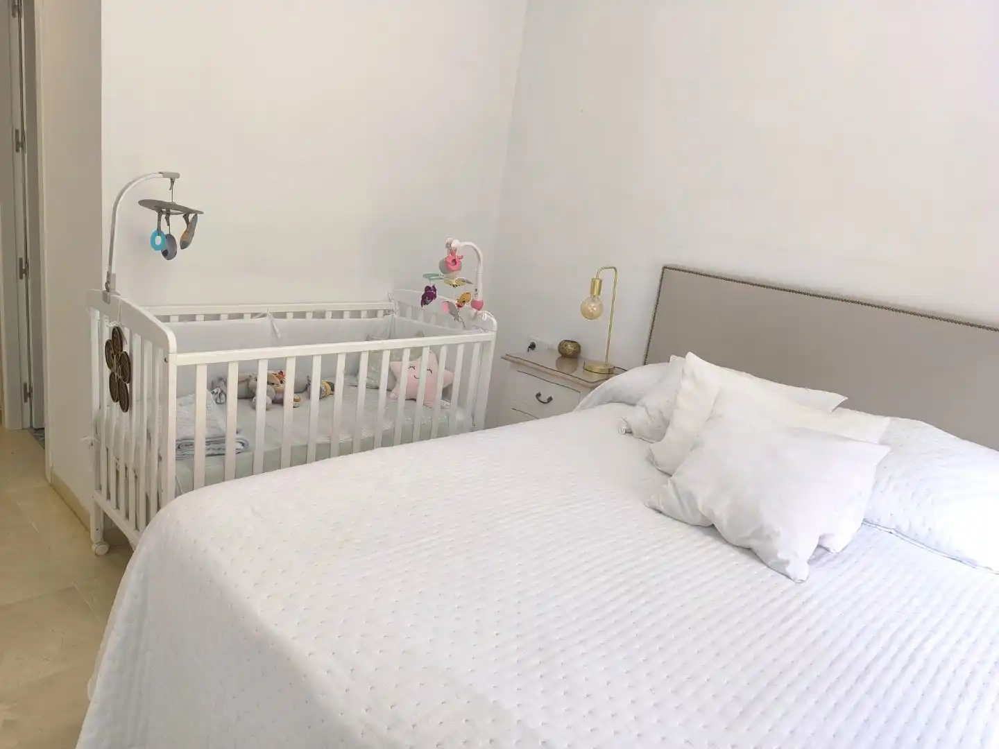 Dormitori de Pis en venda en Sanlúcar de Barrameda amb Aire condicionat i Balcó