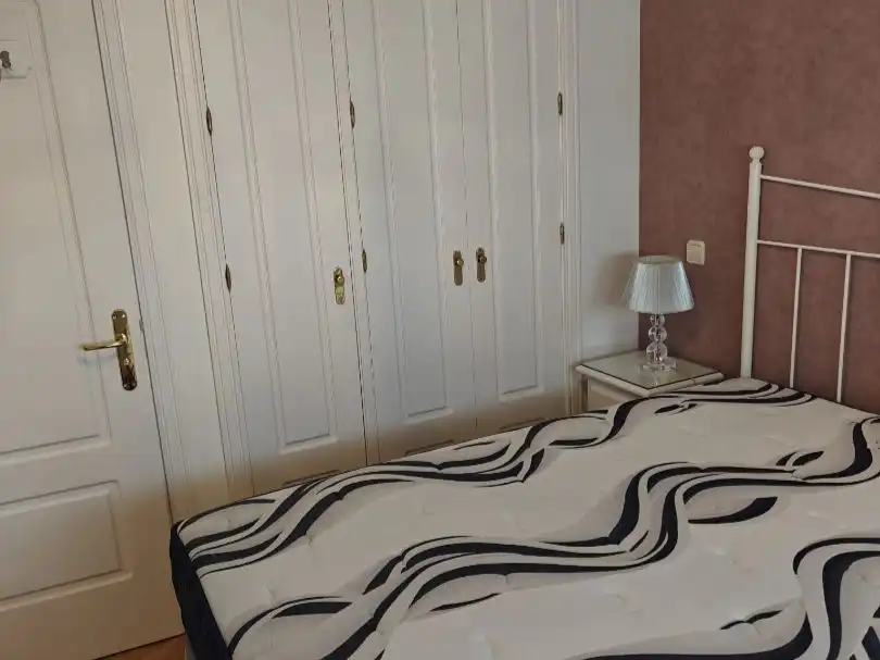 Habitación de Piso de alquiler en Madrid con Aire acondicionado, Calefacción y Parquet
