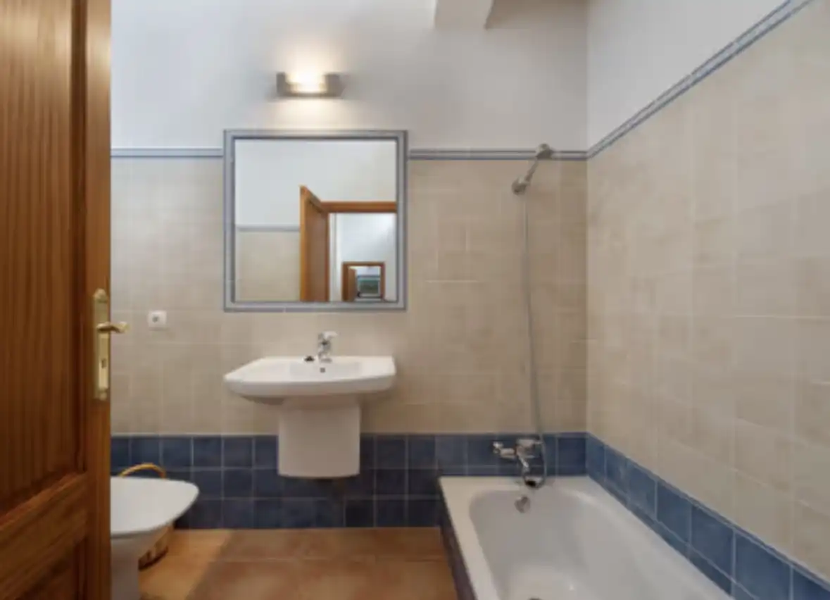 Bathroom of Houses for sale in Alaró