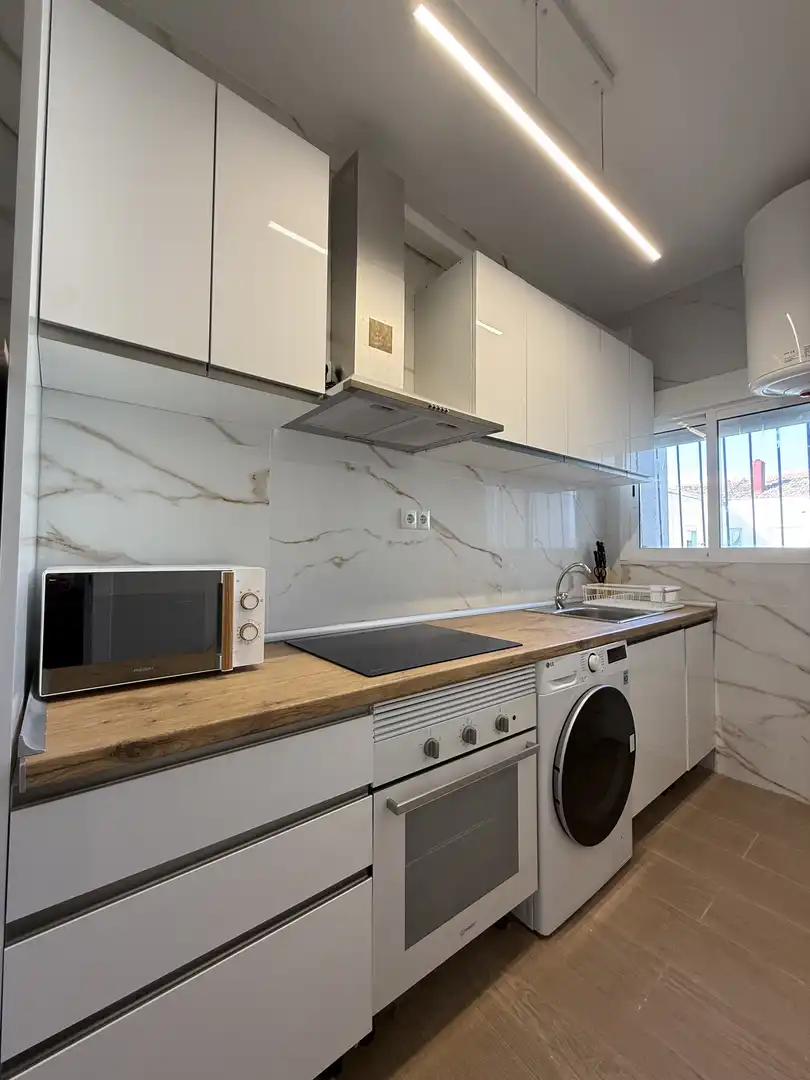 Room in Calle Altagracia, 27, El Perchel Kitchen of Flat for share in Ciudad Real with Air Conditioner, Heating and Parquet flooring