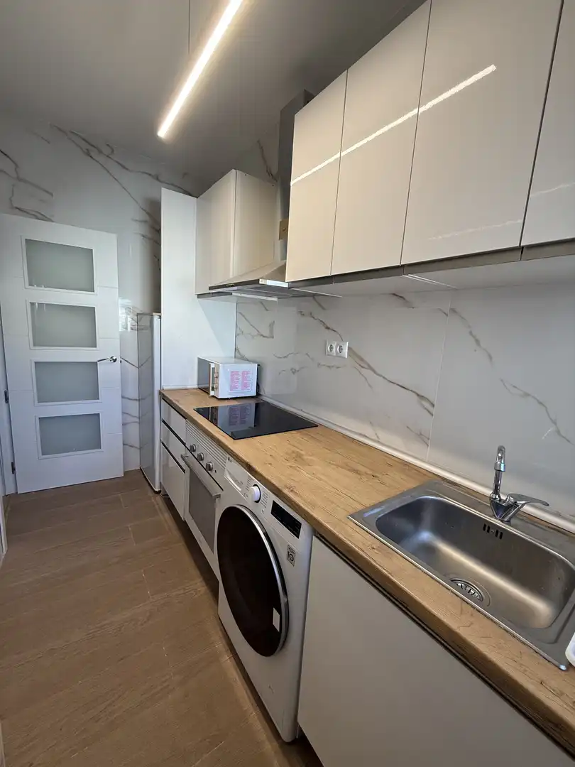 Room in Calle Altagracia, 27, El Perchel Kitchen of Flat for share in Ciudad Real with Air Conditioner, Heating and Parquet flooring