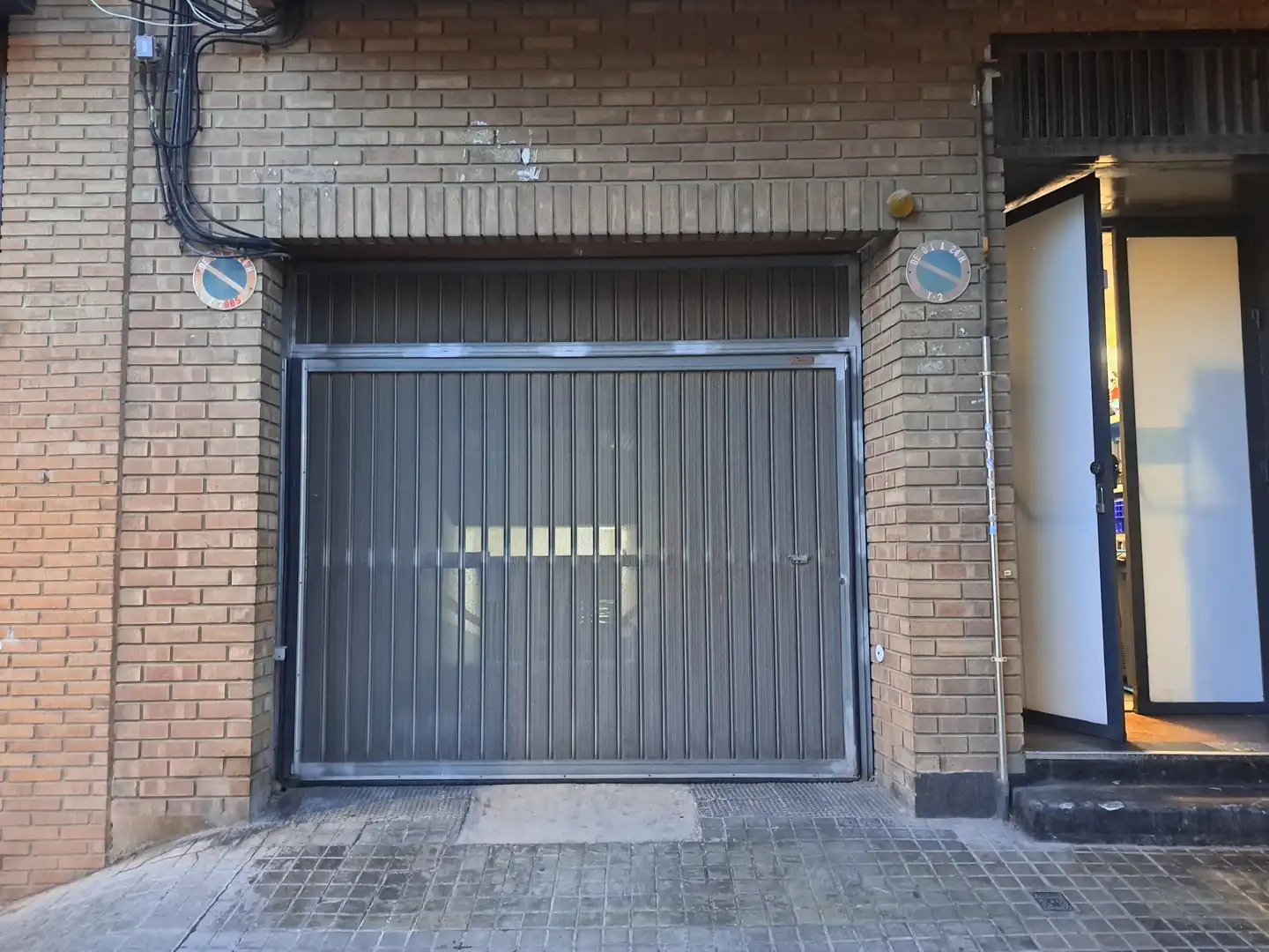 Parkplatz von Garage zur Miete in Valencia