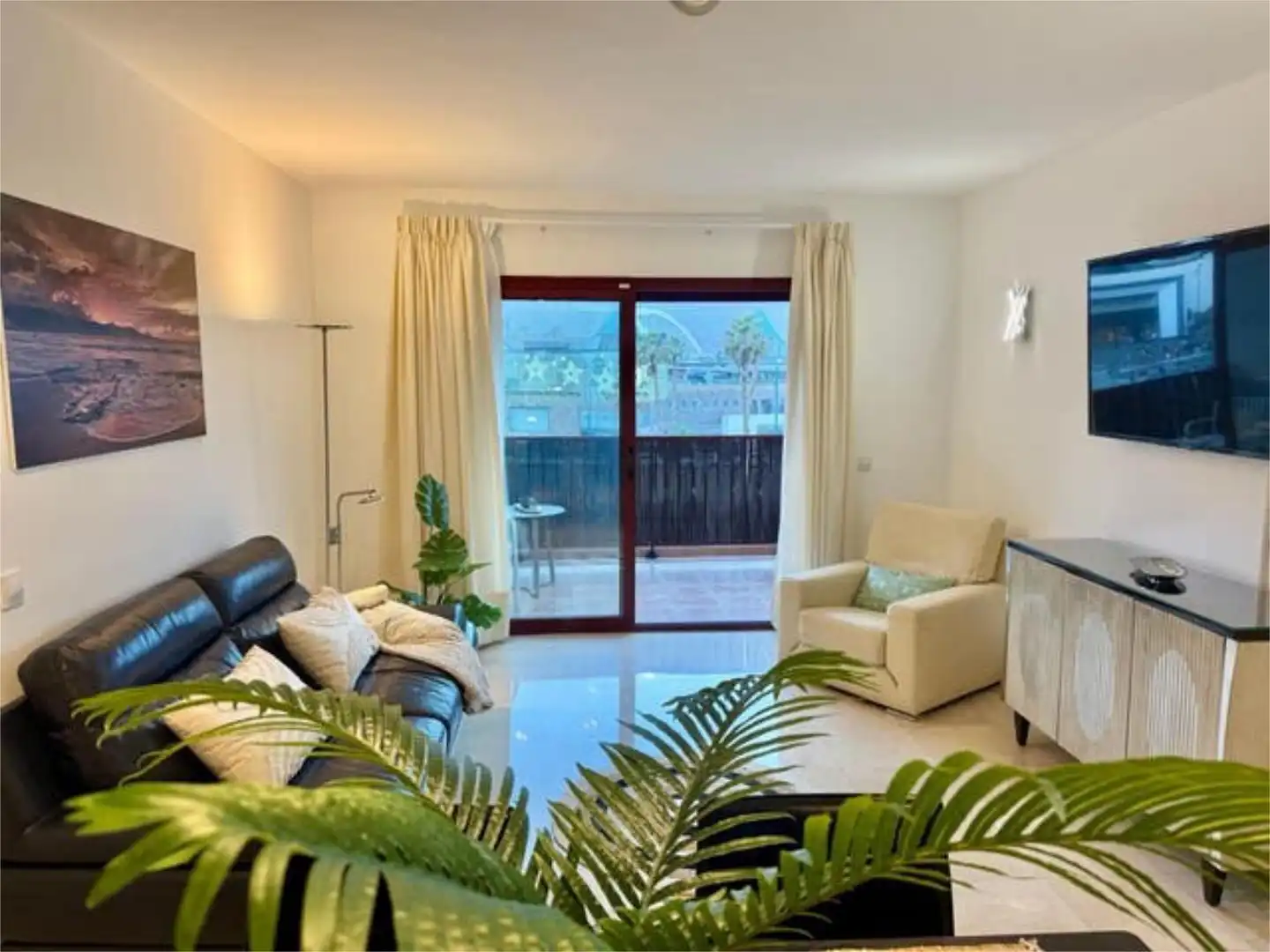 Wohnungen zur Miete in Guanarteme Wohnzimmer von Wohnungen zur Miete in Las Palmas de Gran Canaria mit Terrasse und Möbliert