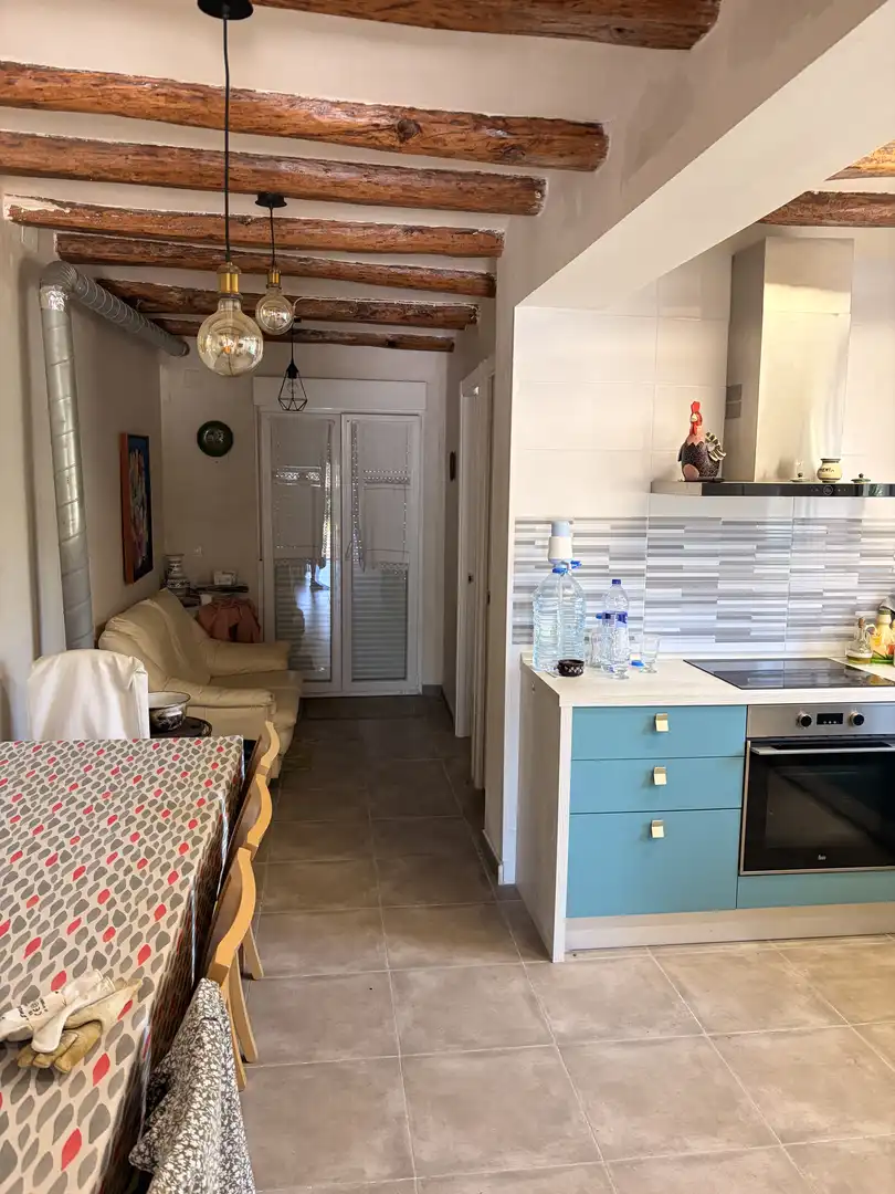 Casa adosada en venta en Diseminado el Maset, 29, Sant Esteve Sesrovires Cocina de Casa adosada en venta en Sant Esteve Sesrovires con Terraza