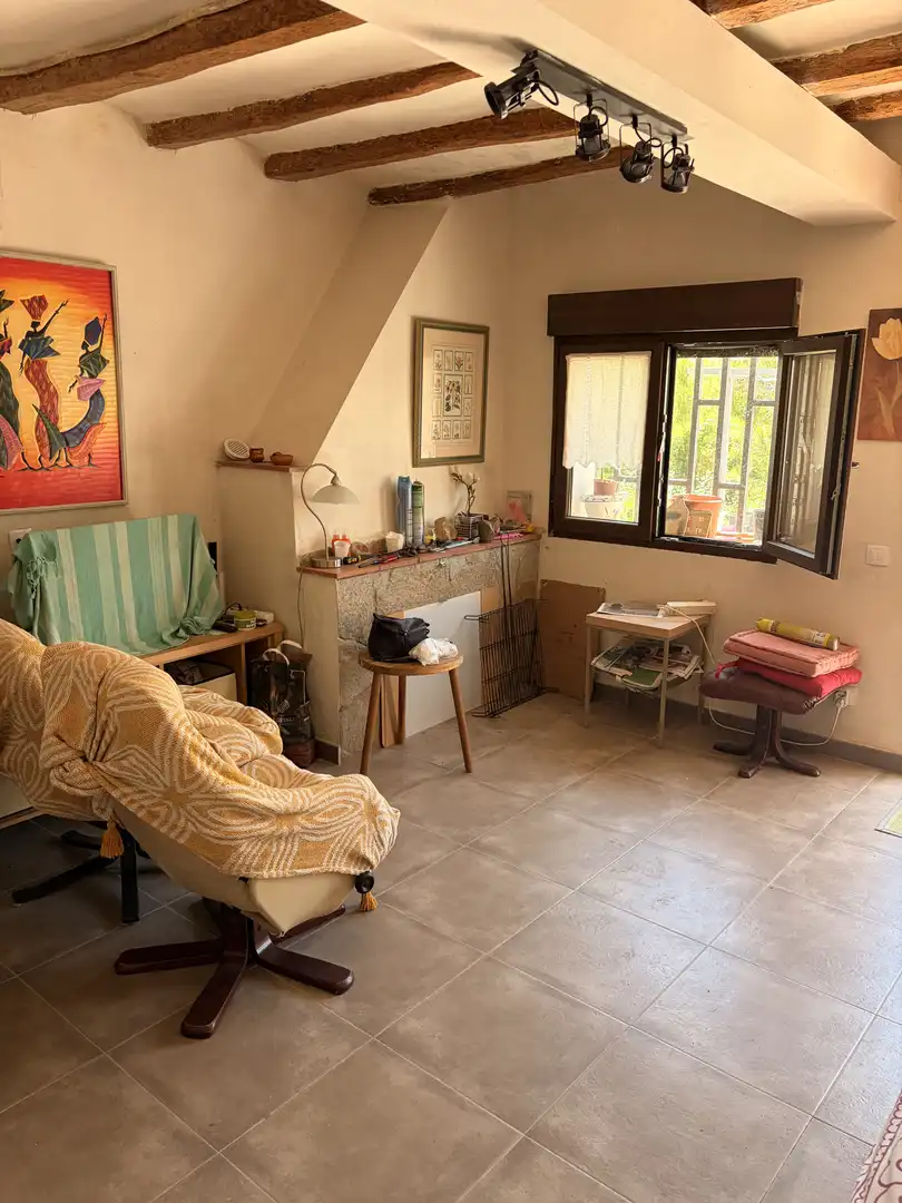 Casa adosada en venta en Diseminado el Maset, 29, Sant Esteve Sesrovires Sala de estar de Casa adosada en venta en Sant Esteve Sesrovires con Terraza