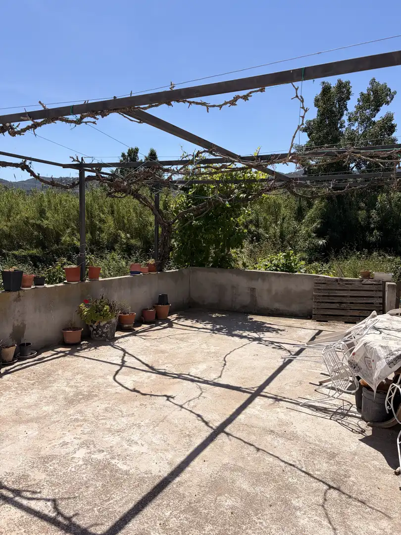 Casa adosada en venta en Diseminado el Maset, 29, Sant Esteve Sesrovires Terraza de Casa adosada en venta en Sant Esteve Sesrovires con Terraza