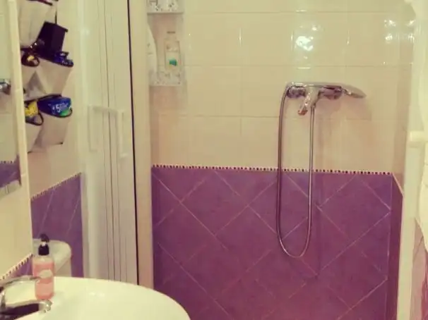 Piso en venta en Avenida Navarra, 6, Centro Baño de Piso en venta en Soria Capital con Calefacción, Parquet y Trastero