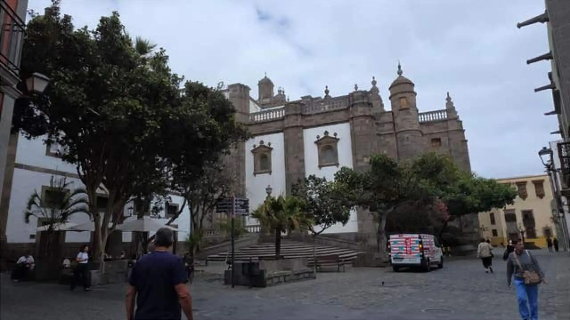 Wohnung zum Verkauf in Vegueta Außenansicht von Wohnung zum Verkauf in Las Palmas de Gran Canaria