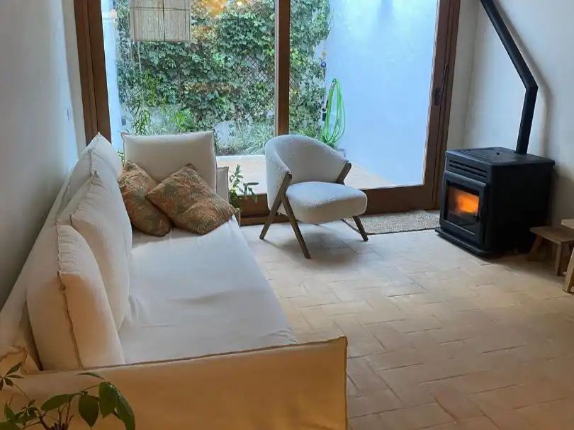 Einfamilien-Reihenhaus zur Miete in Carrer Balmes, 3, Albons Wohnzimmer von Einfamilien-Reihenhaus zur Miete in Albons mit Klimaanlage und Terrasse