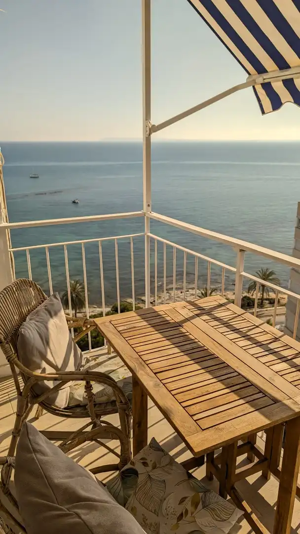 Flat for rent in Avinguda de la Costa Blanca, 12, Cabo de las Huertas Balcony of Flat for rent in Alicante / Alacant with Terrace, Furnished and Balcony