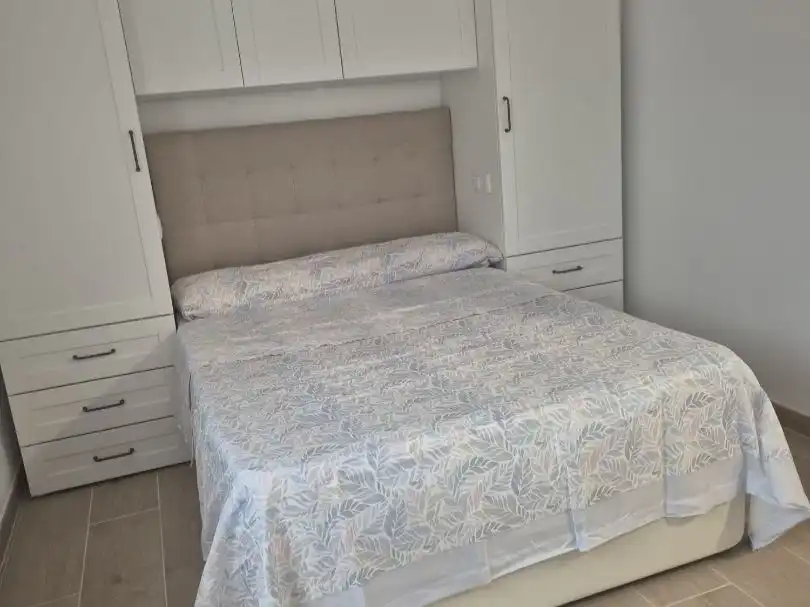 Piso de alquiler en Calle Juan de Quijada, 2, Divina Pastora Habitación de Piso de alquiler en Marbella con Aire acondicionado, Calefacción y Amueblado