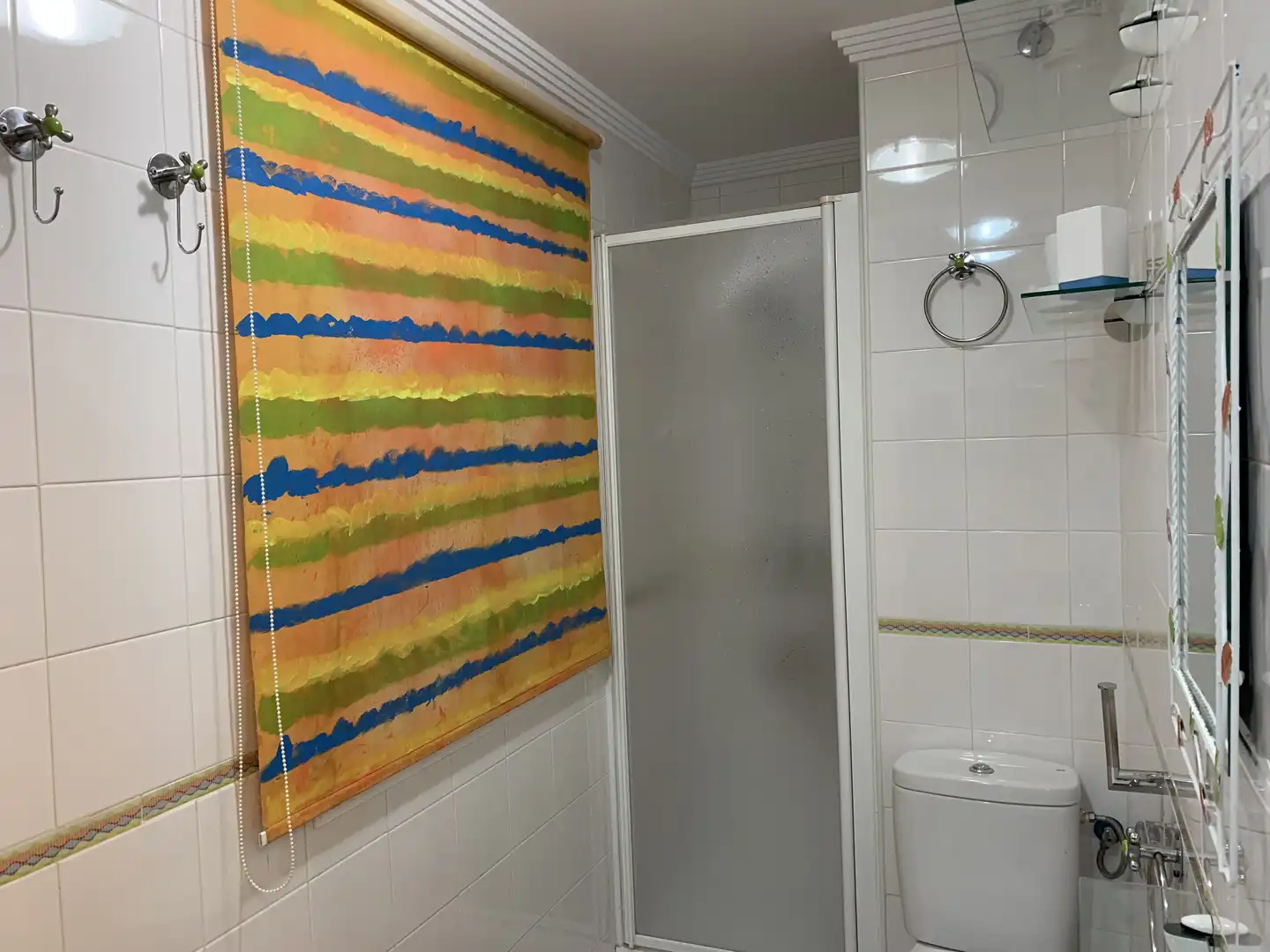 Apartments for rent in Calle Hiniesta, San Julián Bathroom of Apartments for rent in Sevilla with Air Conditioner, Terrace and Furnished