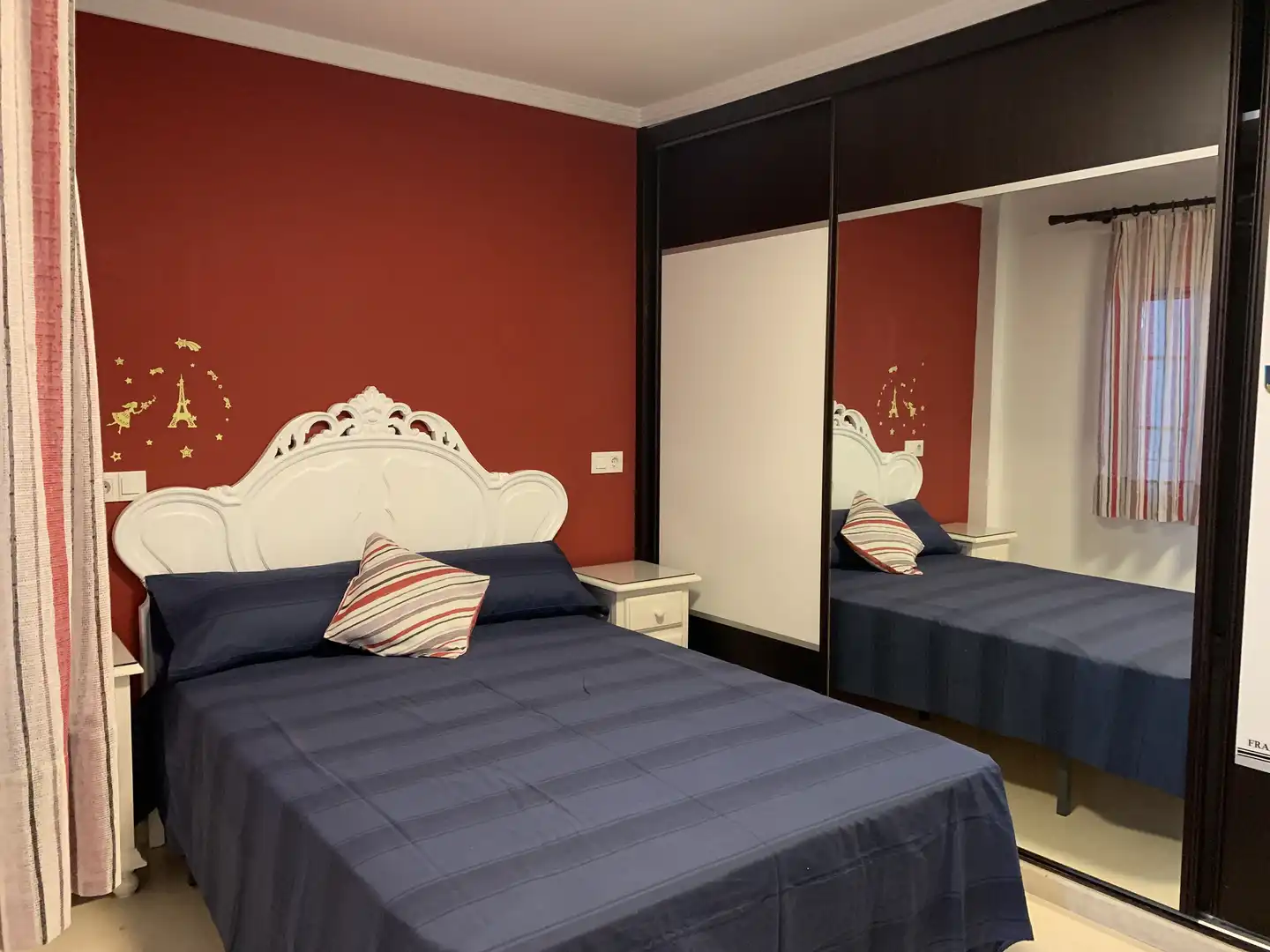 Apartments for rent in Calle Hiniesta, San Julián Bedroom of Apartments for rent in Sevilla with Air Conditioner, Terrace and Furnished