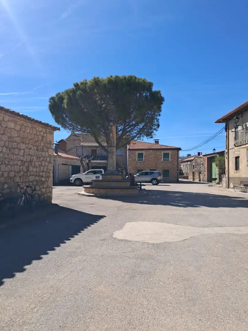 Casa adosada en venda a Calle el Cristo, 13, Alaminos Aparcament de Casa adosada en venda en Alaminos amb Calefacció, Parquet i Terrassa