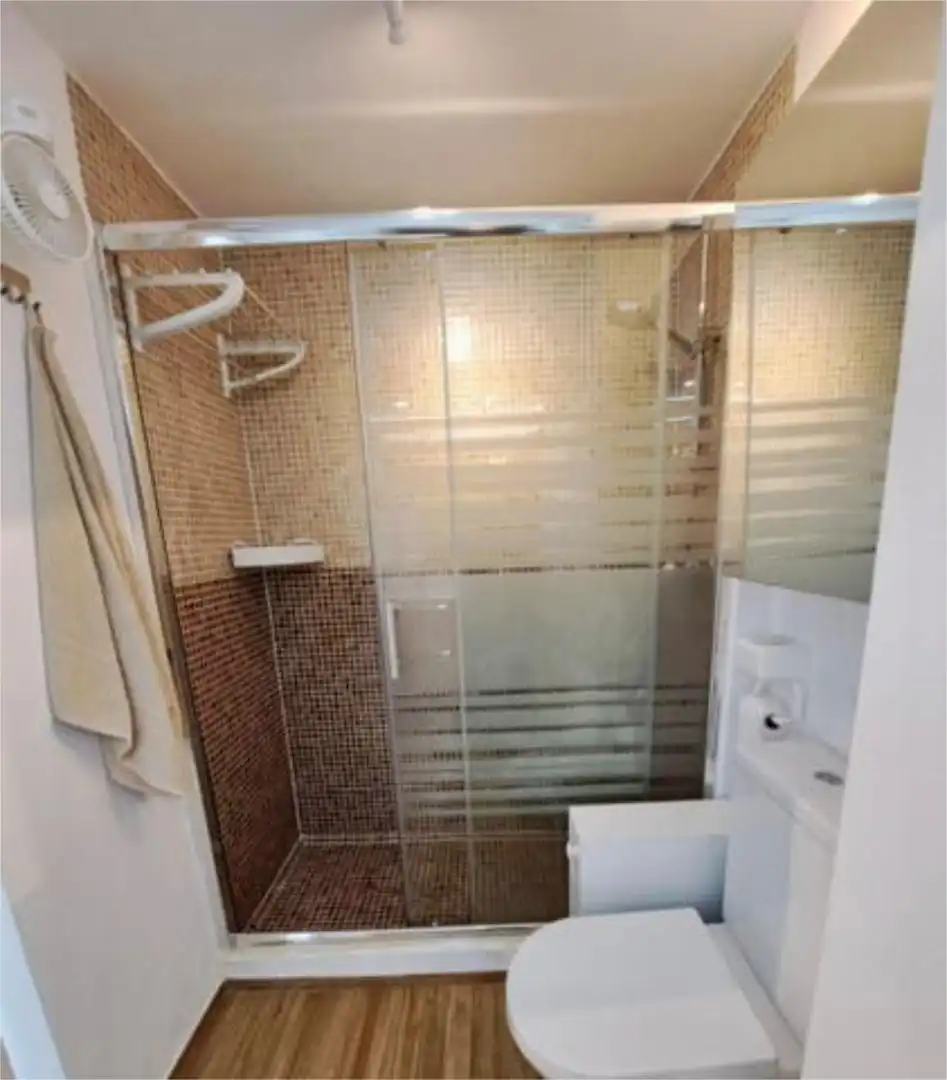 Apartament de lloguer a Playa Muchavista Bany de Apartament de lloguer en El Campello amb Calefacció, Jardí privat i Moblat