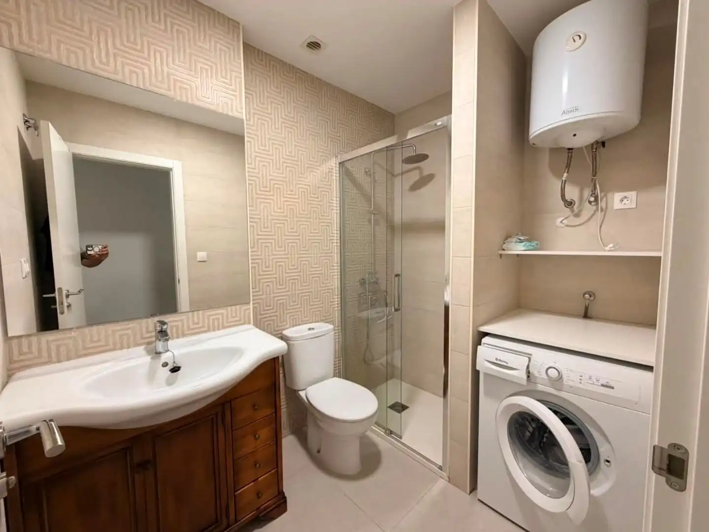 Wohnung zur Miete in Carrer Sant Tomàs, 25, Alcoy / Alcoi Badezimmer von Wohnung zur Miete in Alcoy / Alcoi mit Klimaanlage und Balkon