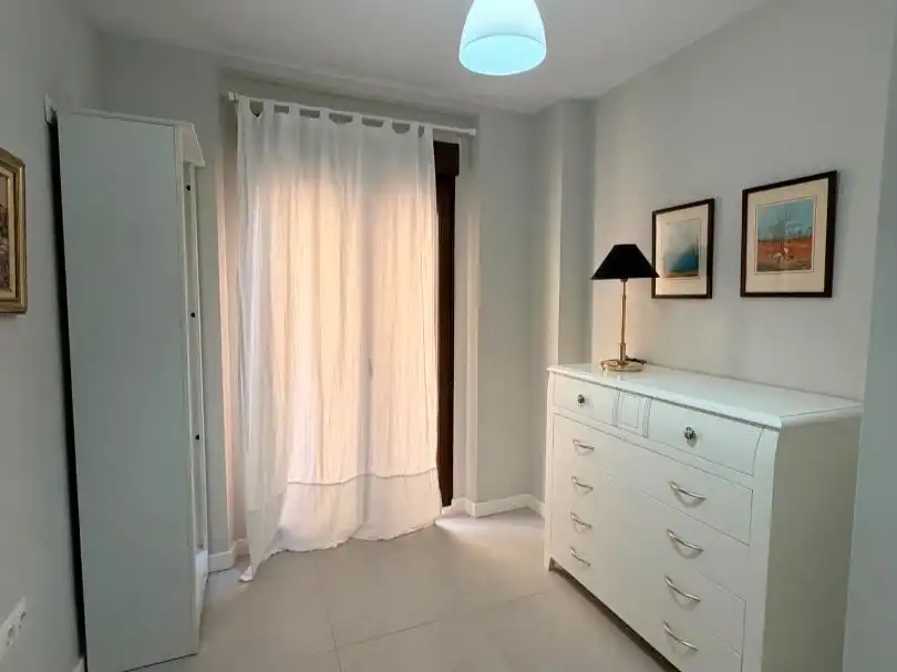 Wohnung zur Miete in Carrer Sant Tomàs, 25, Alcoy / Alcoi Schlafzimmer von Wohnung zur Miete in Alcoy / Alcoi mit Klimaanlage und Balkon