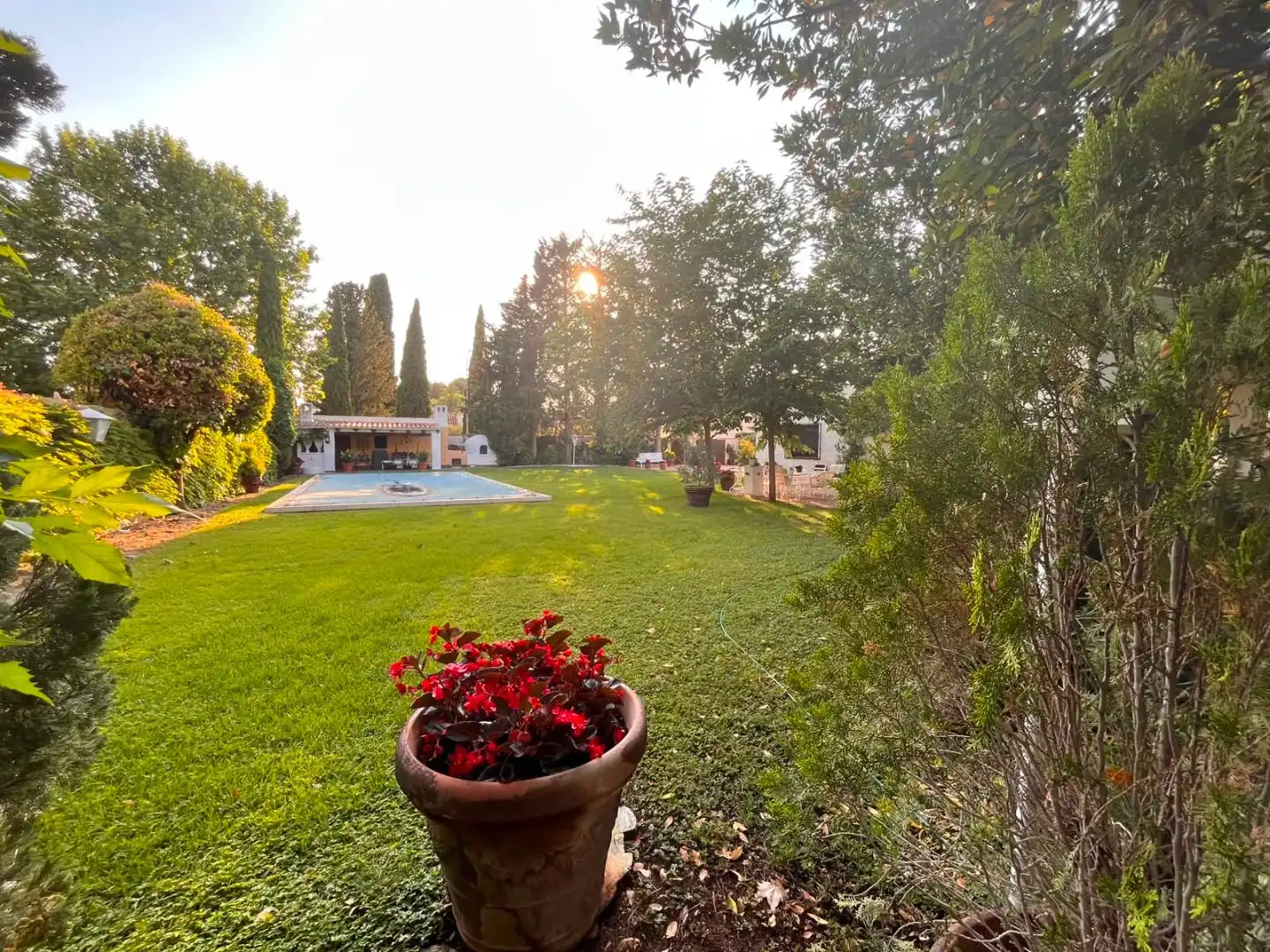 Piso en venta en Pedanías - Extrarradio Jardín de Piso en venta en Albacete con Jardín privado, Terraza y Piscina
