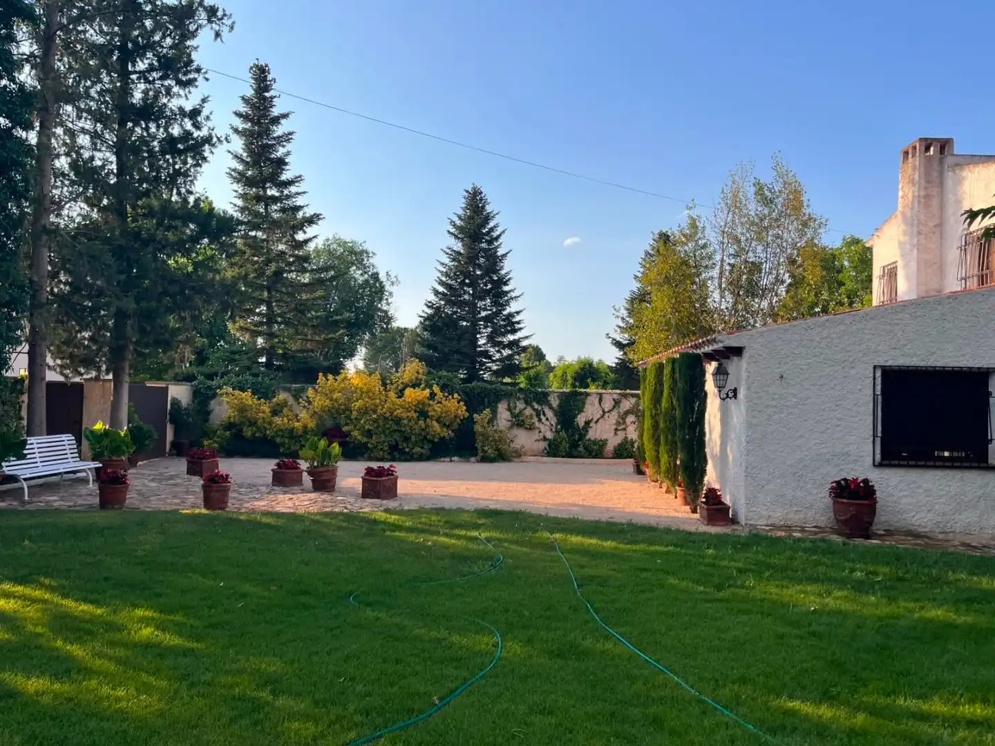 Piso en venta en Pedanías - Extrarradio Jardín de Piso en venta en Albacete con Jardín privado, Terraza y Piscina
