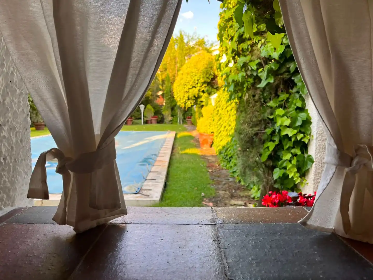 Piso en venta en Pedanías - Extrarradio Jardín de Piso en venta en Albacete con Jardín privado, Terraza y Piscina