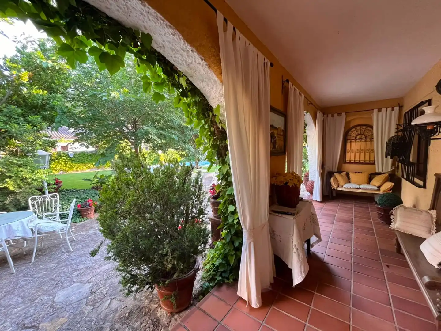 Piso en venta en Pedanías - Extrarradio Terraza de Piso en venta en Albacete con Jardín privado, Terraza y Piscina